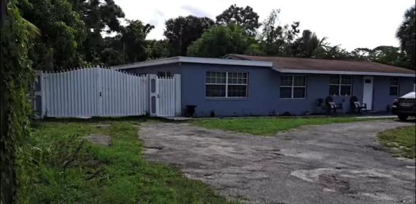 788 Coral Dr, West Palm Beach, Florida 33415, image 2