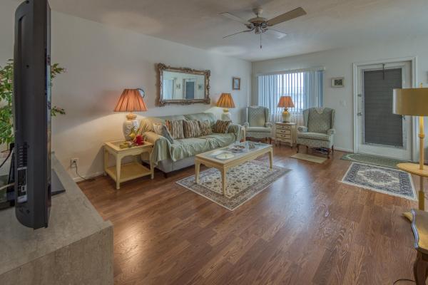 Parkview Villas, 2440 Lake Osborne Dr #210, Lake Worth Beach, Florida 33461, image 2