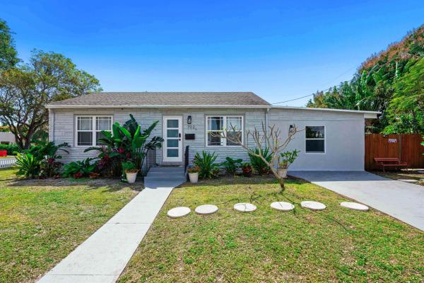 Hillside Park, 702 Palmetto St, West Palm Beach, Florida 33405, image 1