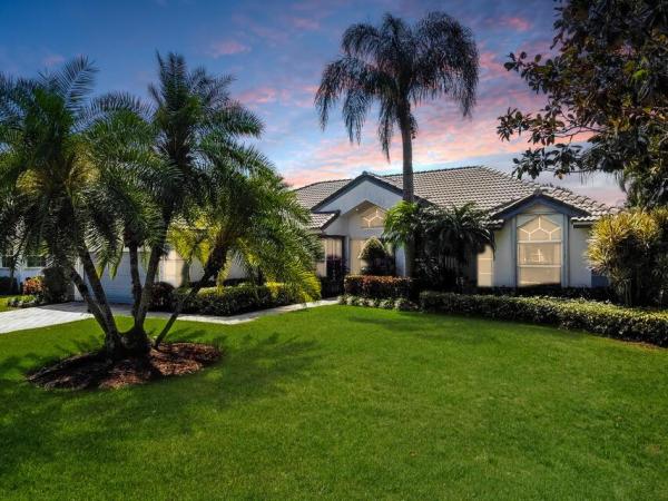 Country Club Pointe, 1713 SW Mockingbird Dr, Port St. Lucie, Florida 34986, image 1