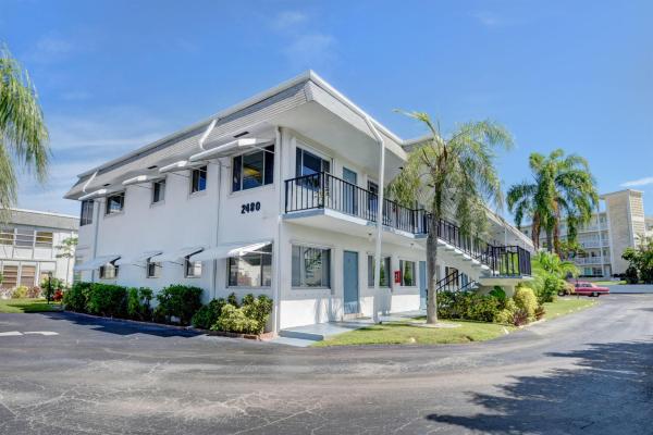 Parkview Villas, 2480 Lake Osborne Dr #109, Lake Worth Beach, Florida 33461, image 1