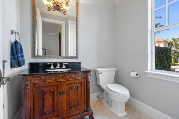 Royal Palm Yacht & Country Club, 1625 Sabal Palm Dr, Boca Raton, Florida 33432, image 2