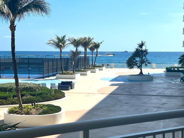 The Barclay, 3546 S Ocean Blvd #323, South Palm Beach, Florida 33480, image 1