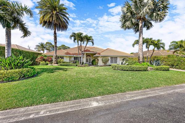 8270 SE Sanctuary Dr, Florida 33455, image 1