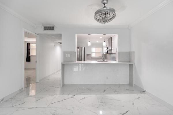 Tangerine Of Pine Island Ridge, 9460 Tangerine Pl #208, Davie, Florida 33324, image 1