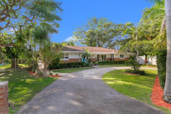 Haverhill No HOA, 1123 Melinda Ln, Haverhill, Florida 33417, image 1