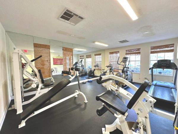 Addison Pointe, 6315 La Costa Dr #A, Boca Raton, Florida 33433, image 2