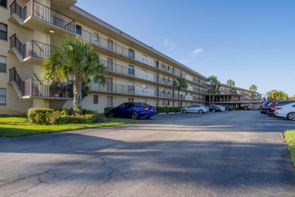 Isle Of Boca Dunes, 9355 SW 8th St #406, Boca Raton, Florida 33428, image 1