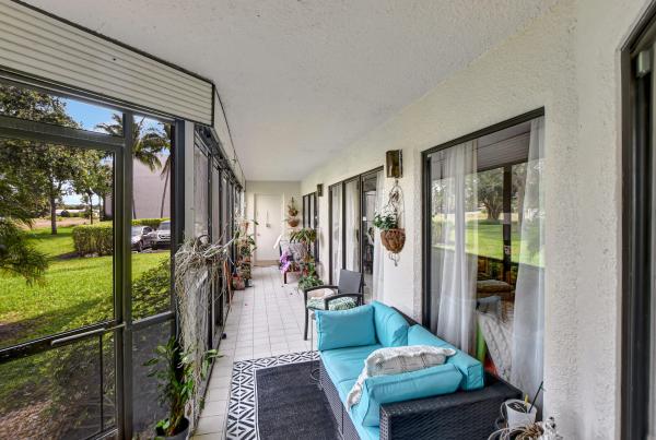 Camino Real Village, 5700 Camino Del Sol #107, Boca Raton, Florida 33433, image 3