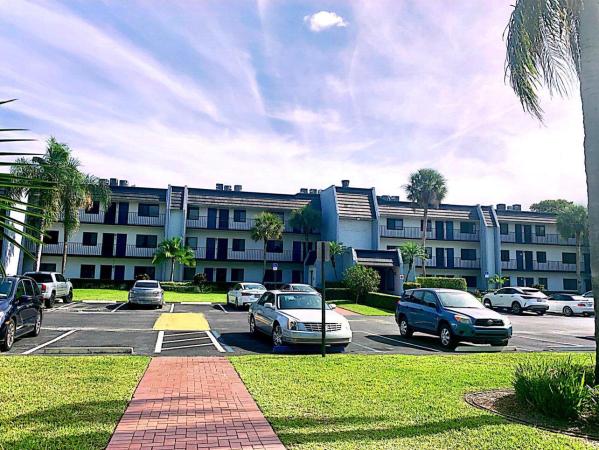 D'Este Court At The Fountains Of Palm Beach, 4260 Deste Ct #104, Lake Worth Beach, Florida 33467, image 1