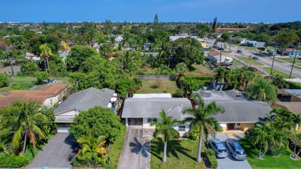 Lake Worth Town, 1118 S C St, Lake Worth Beach, Florida 33460, image 1