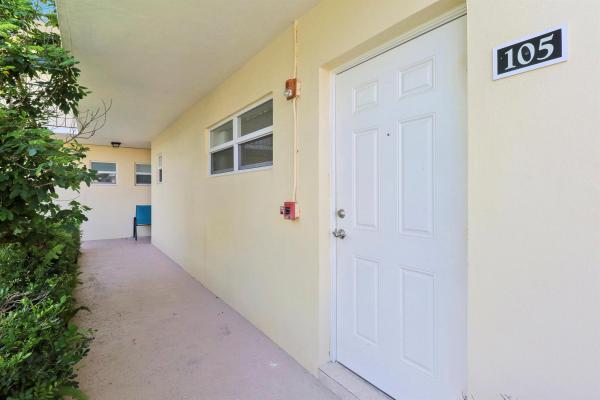 Colonial Club, 35 Colonial Club Dr #105, Boynton Beach, Florida 33435, image 1