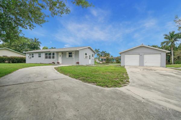 Hypoluxo Village, 3230 Buccaneer Rd, Lake Worth Beach, Florida 33462, image 1