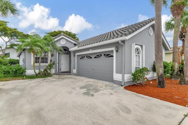 Lakeridge, 6162 Bay Isles Dr, Boynton Beach, Florida 33437, image 1