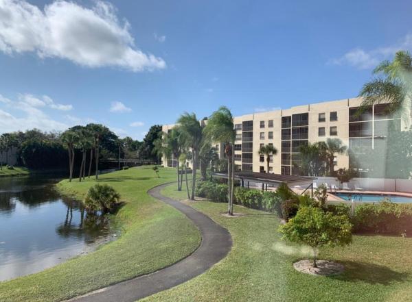 Tradewinds, 3000 NW 42nd Ave #B207, Coconut Creek, Florida 33066, image 1