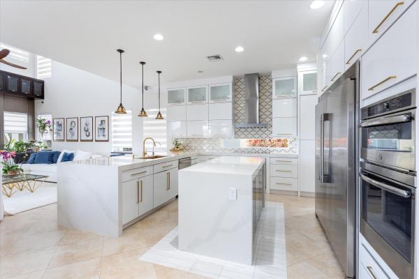 Isola Bella Estates, 9886 Via Bernini, Lake Worth, Florida 33467, image 2
