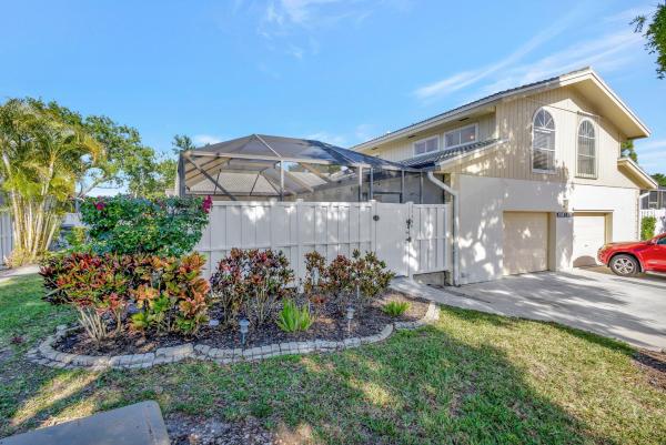 Westwood Lakes, 5158 Woodruff Ln, Palm Beach Gardens, Florida 33418, image 1