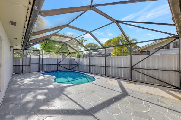 Westwood Lakes, 5158 Woodruff Ln, Palm Beach Gardens, Florida 33418, image 1