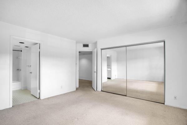 Cambridge At Century Village, 12701 SW 14th St #202J, Pembroke Pines, Florida 33027, image 1