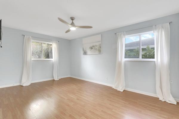 Jupiter In The Pines, 366 Maple Ave, Tequesta, Florida 33469, image 1
