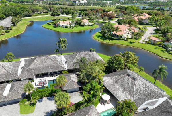 Pebblewood, 11768 Marblestone Ct, Wellington, Florida 33414, image 1