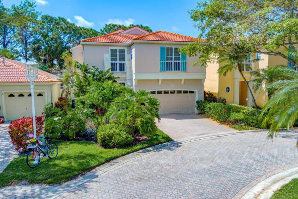 Villa D'Este, 84 Via Del Corso, Palm Beach Gardens, Florida 33418, image 1