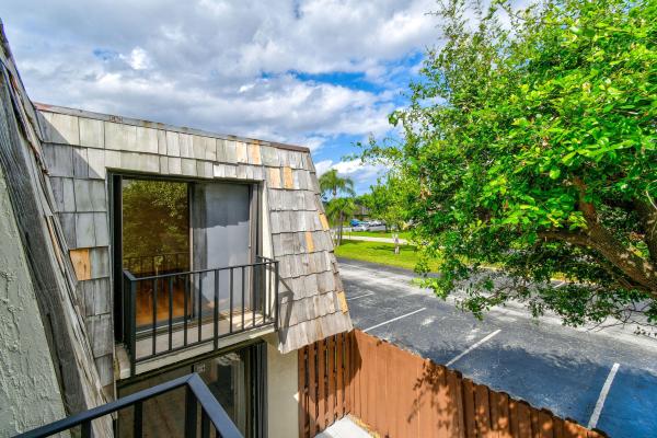 Forest Lakes Townhomes, 1585 Forest Lakes Cir #B, West Palm Beach, Florida 33406, image 1