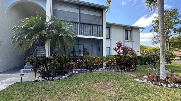 The Palm Club, 1119 Green Pine Blvd #B1, West Palm Beach, Florida 33409, image 1