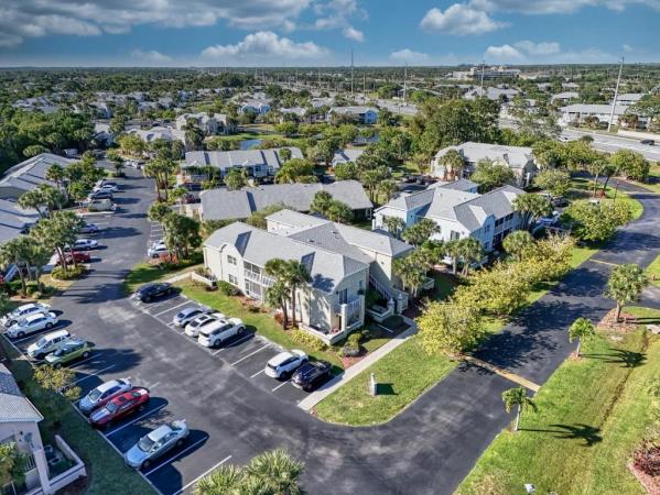 Evergreen At Port St Lucie, 1674 SE Green Acres Cir Cir #Jj202, Port St. Lucie, Florida 34952, image 2