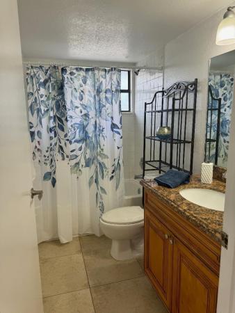 Palm Beach Place, 1740 Windorah Way #E, West Palm Beach, Florida 33411, image 1