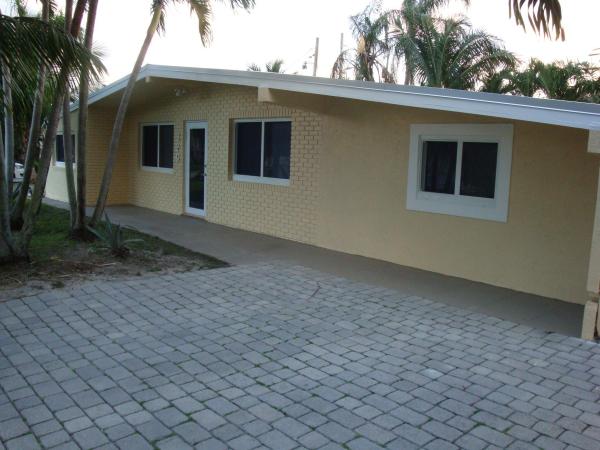 Glen Arbor, 329 Glen Arbor Ter, Boynton Beach, Florida 33426, image 1