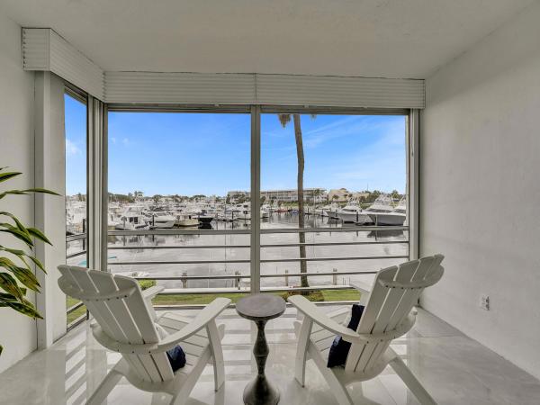 Ports O'Call, 21 Yacht Club Dr #204, North Palm Beach, Florida 33408, image 1