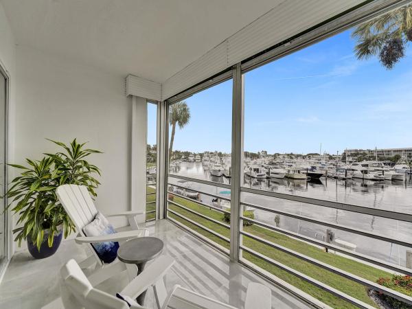 Ports O'Call, 21 Yacht Club Dr #204, North Palm Beach, Florida 33408, image 2