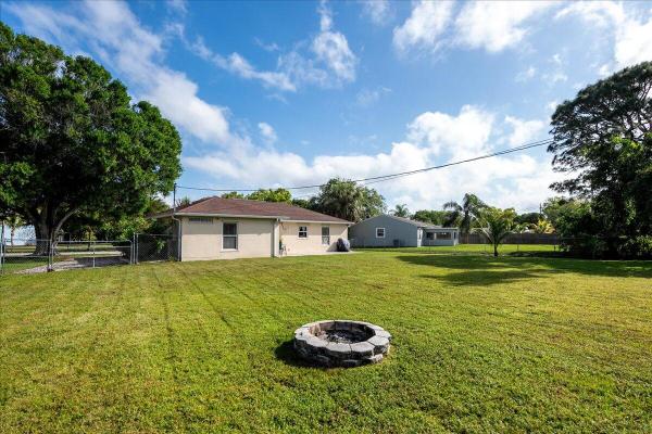 Sandhill Crossing, 1959 SE Dranson Cir, Port St. Lucie, Florida 34952, image 2