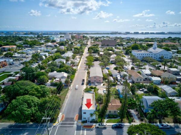 Lake Worth Town, 102 S K St, Lake Worth Beach, Florida 33460, image 1