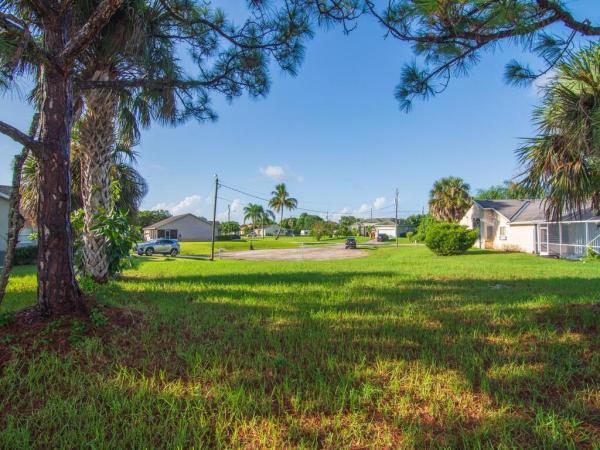 Tbd SW Teulon Ct, Port St. Lucie, Florida 34953, image 1