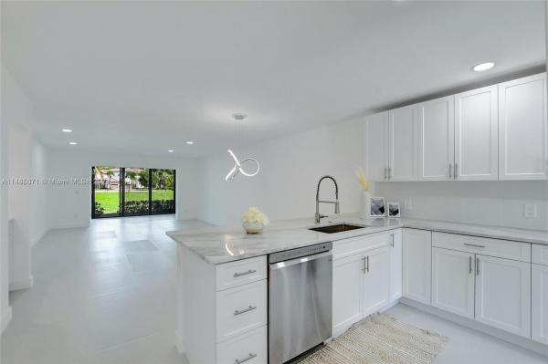 The Pines Of Boca Lago, 9264 Vista Del Lago, Boca Raton, Florida 33428, image 1