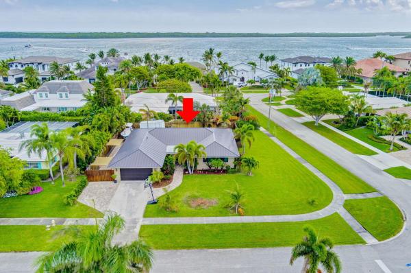 Yacht Club, 854 Fathom Ct, North Palm Beach, Florida 33408, image 1