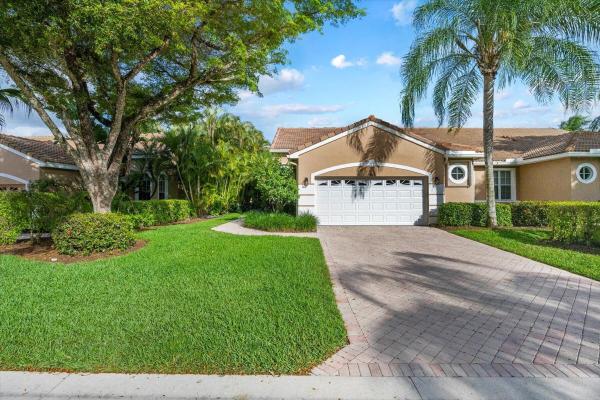 Cambridge At Wycliffe, 4690 Carlton Golf Dr, Lake Worth Beach, Florida 33449, image 1