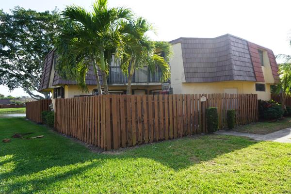 Springdale, 162 Springdale Cir, Palm Springs, Florida 33461, image 1