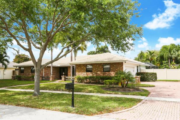 6821 S Grande Dr, Boca Raton, Florida 33433, image 1