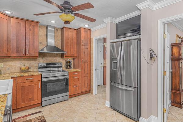 Hidden River Estates, 626 SE Hidden River Dr, Port St. Lucie, Florida 34983, image 1