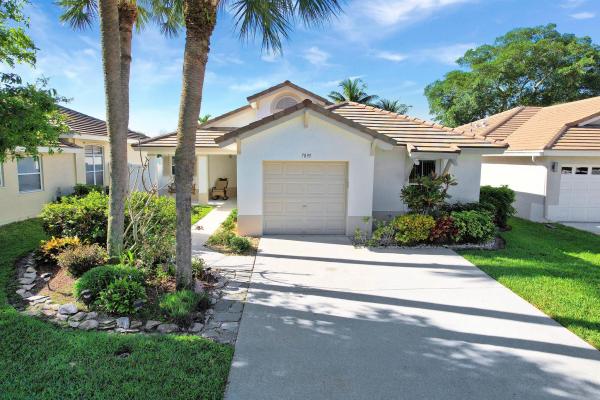 Lawrence Oaks, 7895 Manor Forest Blvd, Boynton Beach, Florida 33436, image 1