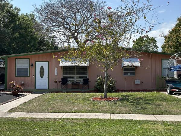 Indian Hills Estates, 2103 Hills Ct, Fort Pierce, Florida 34950, image 1