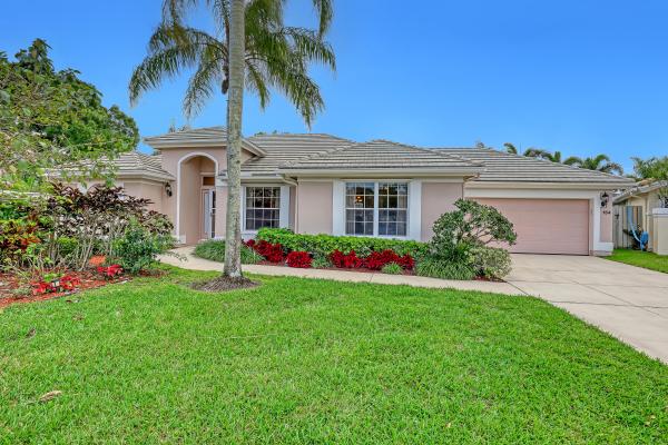 Eagleton Lakes, 154 Eagleton Ct, Palm Beach Gardens, Florida 33418, image 1