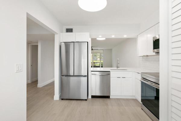 Deauville Village, 6675 S Oriole Blvd #1030, Delray Beach, Florida 33446, image 1