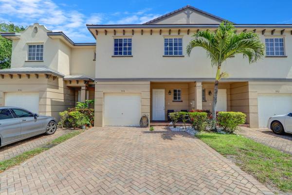 Marsh Harbour, 974 Tortuga Ln, Riviera Beach, Florida 33404, image 1