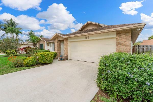 Riverglen East, 769 NW 41st Ter, Deerfield Beach, Florida 33442, image 1