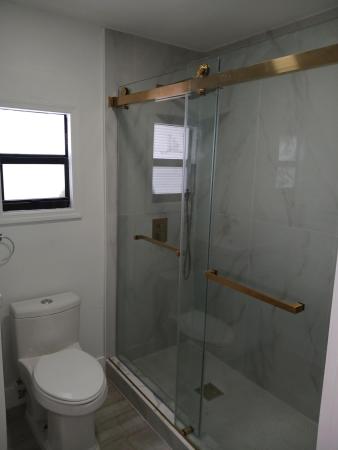 Englewood Manor, 2927 Vassallo Ave, Lake Worth, Florida 33461, image 1