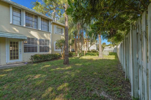 Palm Beach Trace, 1701 Palm Beach Trace Dr, Royal Palm Beach, Florida 33411, image 1